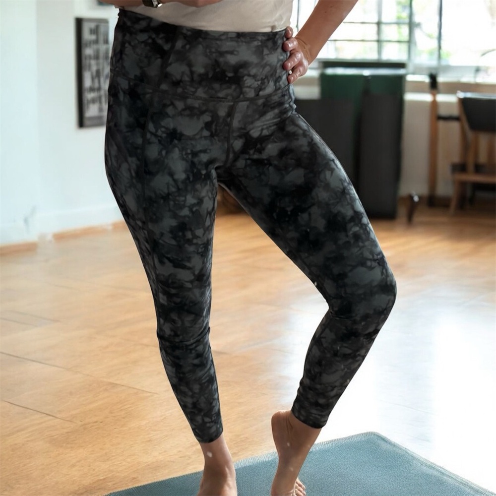Athleta Small Leggings - Black and Gray